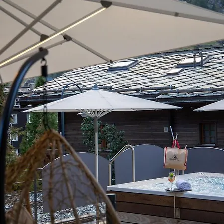 Ambiance Hotel 3*