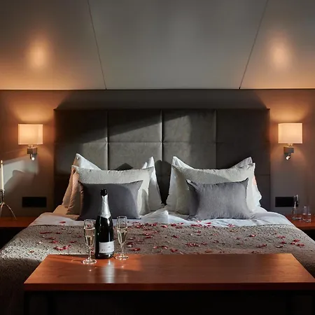 Ambiance Hotel