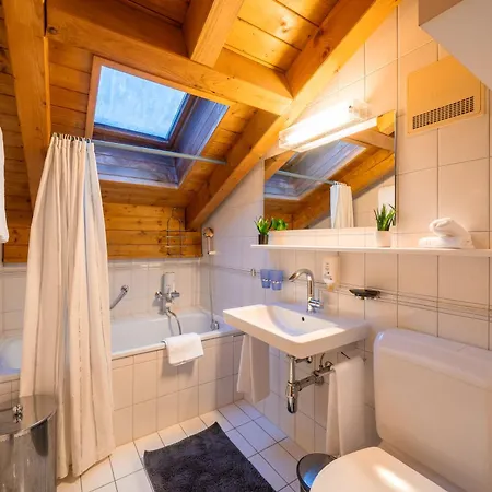 Ambiance Hotel 3*