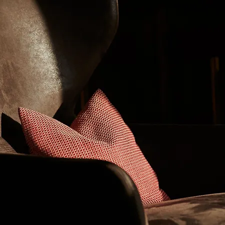 Ambiance מלון צרמט