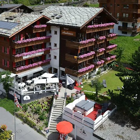 Hotel Ambiance 3*