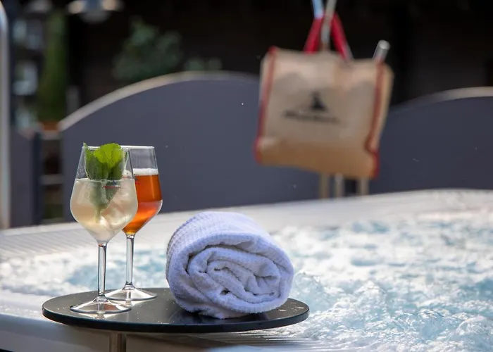 Ξενοδοχείο Ambiance 3*